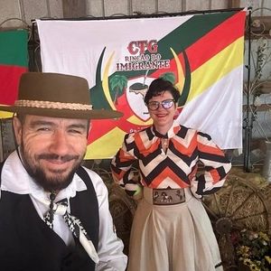 Meet your Posher, Vania